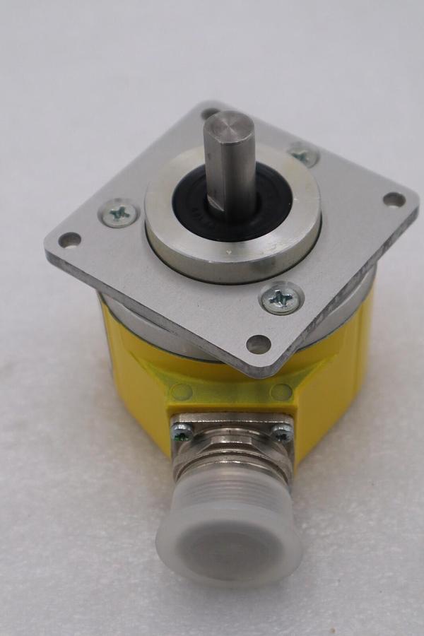 Used Indramat STEGMANN Encoder 10-30 VDC DG60L WSR24 5000 PULS/REV / 5W1WCOL10500 NEW