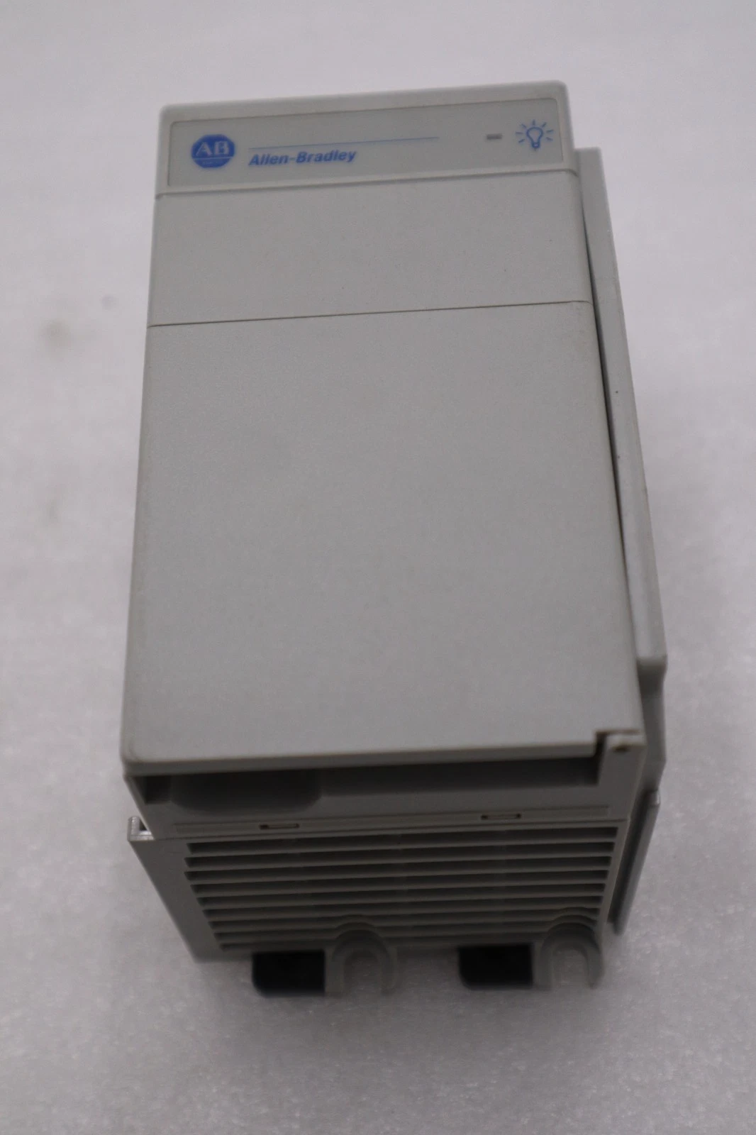 NEW OPEN BOX   Allen-Bradley AB 1769-PB4 Compact Power Supply 1769PB4 STK H989A