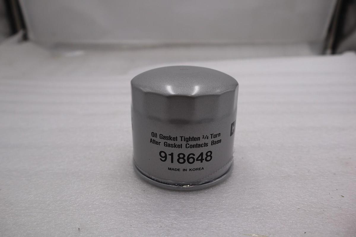 Used NEW OPEN BOX Clark 918648 Oil Filter STOCK K-2807