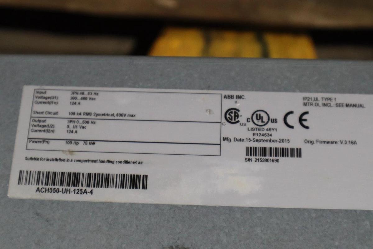 Used ABB ACH550-UH-125A-4 AC DRIVE 550 SERIES 3 PHASE 380-480 V AC STOCK HP143