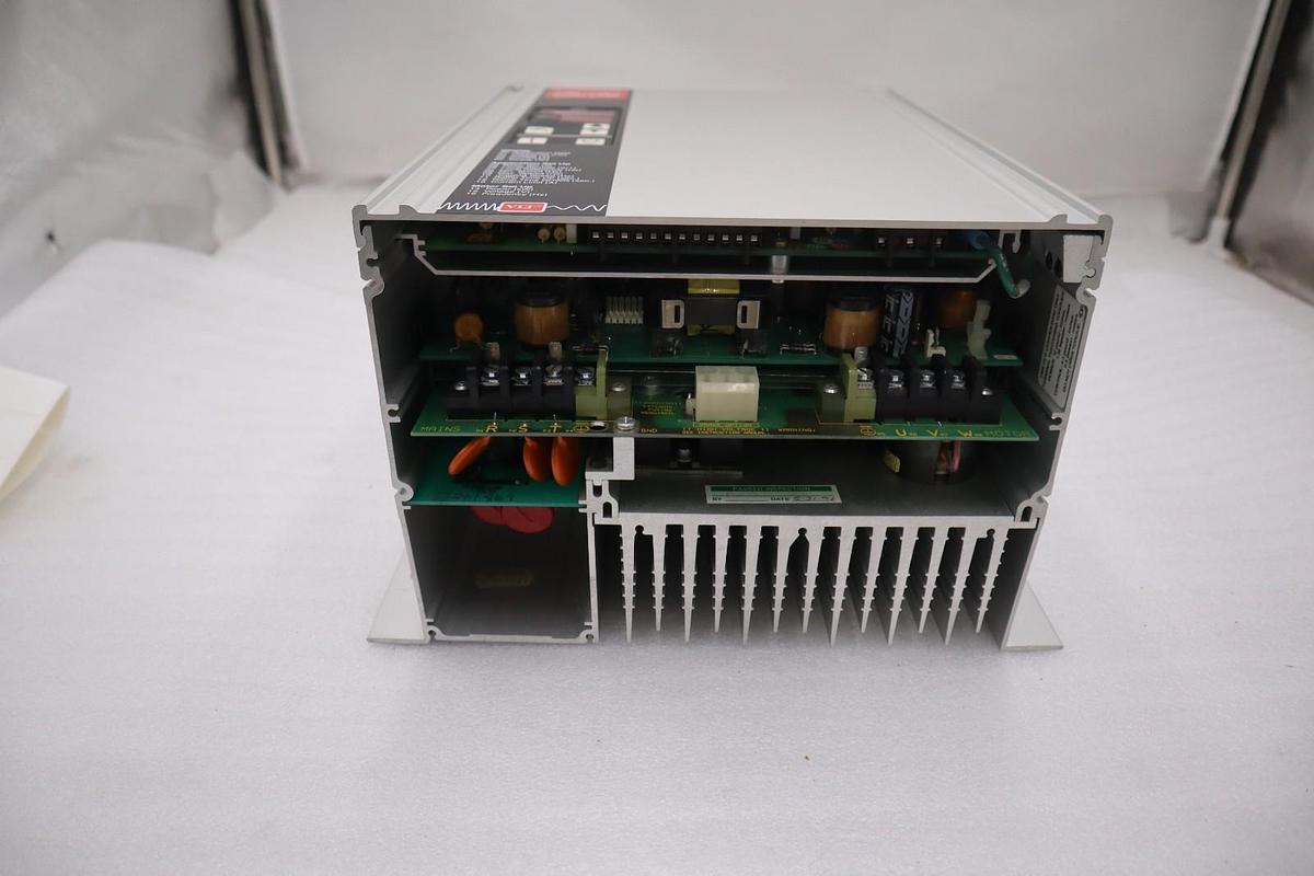 NEW Danfoss 175L1017 VLT Type 3002 Variable Speed Drive 440-500V STOCK H1857