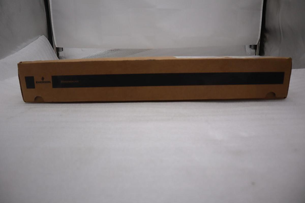 Used Emerson Rosemount Temperature Sensor R-214C*31132220 214CRTSMB1S4E0077LXW #5905