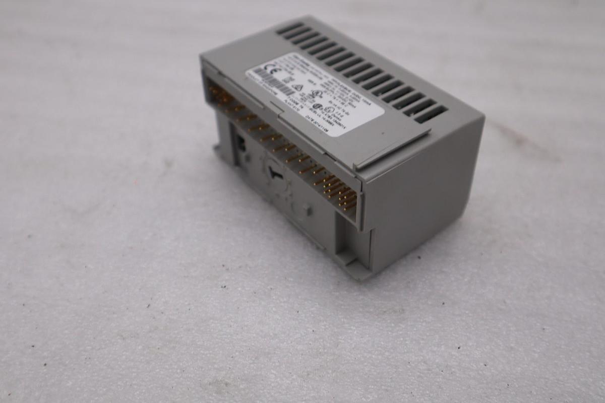 Used Allen Bradley 1794-IE8 /B Flex I/O 8-Point Analog Input STOCK H3732CC