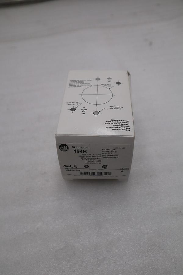 Used NEW OPEN BOX AB Allen-Bradley 194R-PY Operating Disconnect Handle 194RPY - G233A