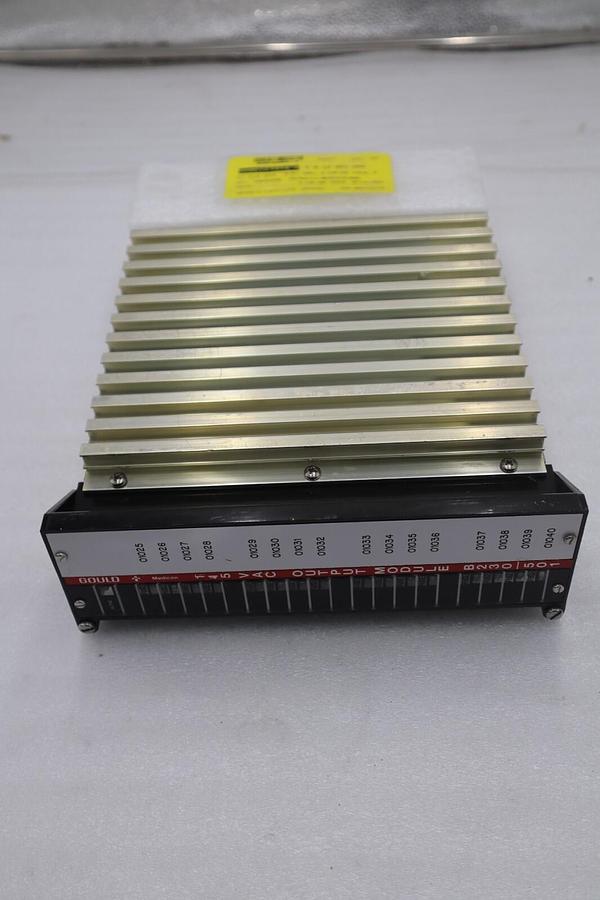 Used SCHNEIDER ELECTRIC B230-501 PLC MODULE STOCK G577