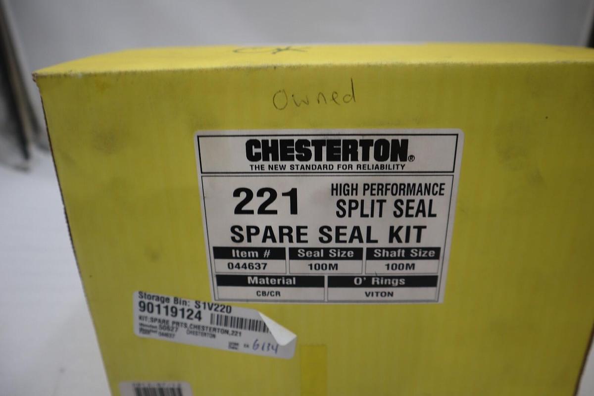 NEW IN BOX CHESTERTON 221 High Performance Split Seal Spare Kit  STOCK 2947B