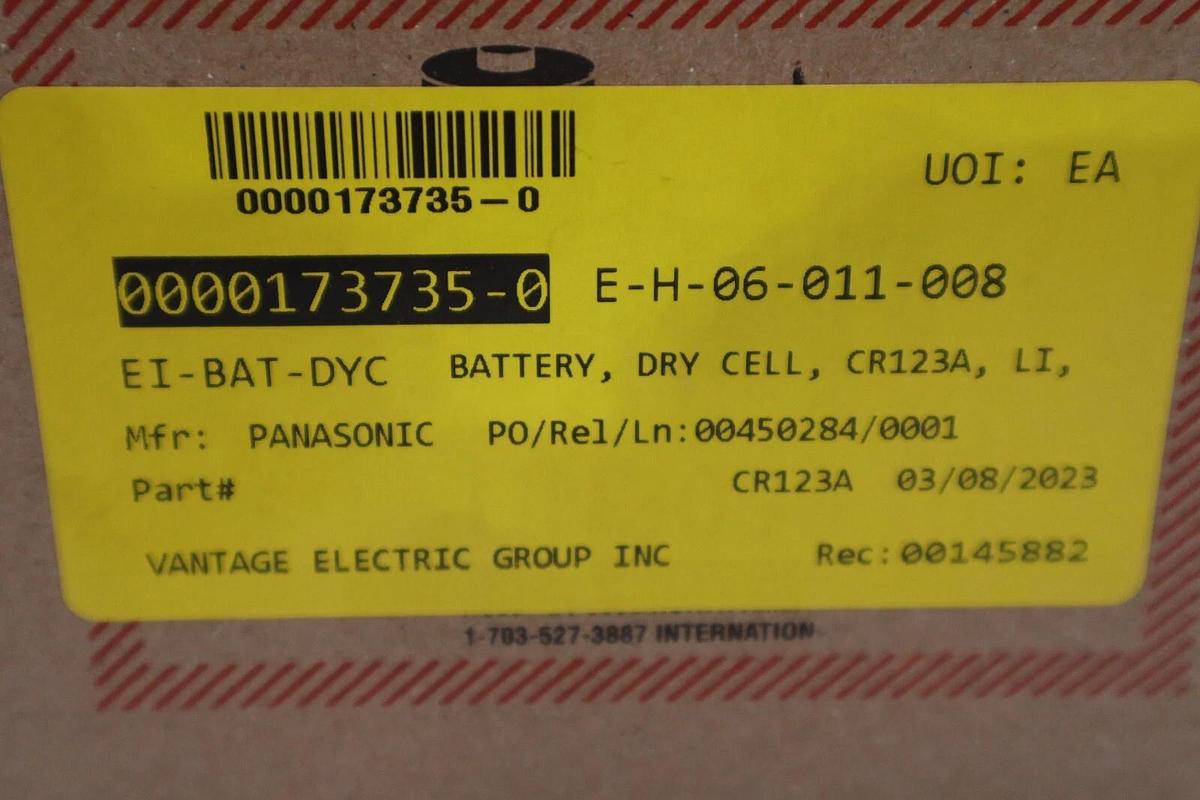 Streamlight 3V CR123A Lithium Batteries (2 Pack) 85175 (BOX OF 12) STOCK G526A