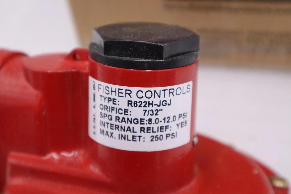 R622H-JGJ 1st Stage Regulator, 8-12 psig Spring, POL x 3/4" NPT NEW WITH BOX