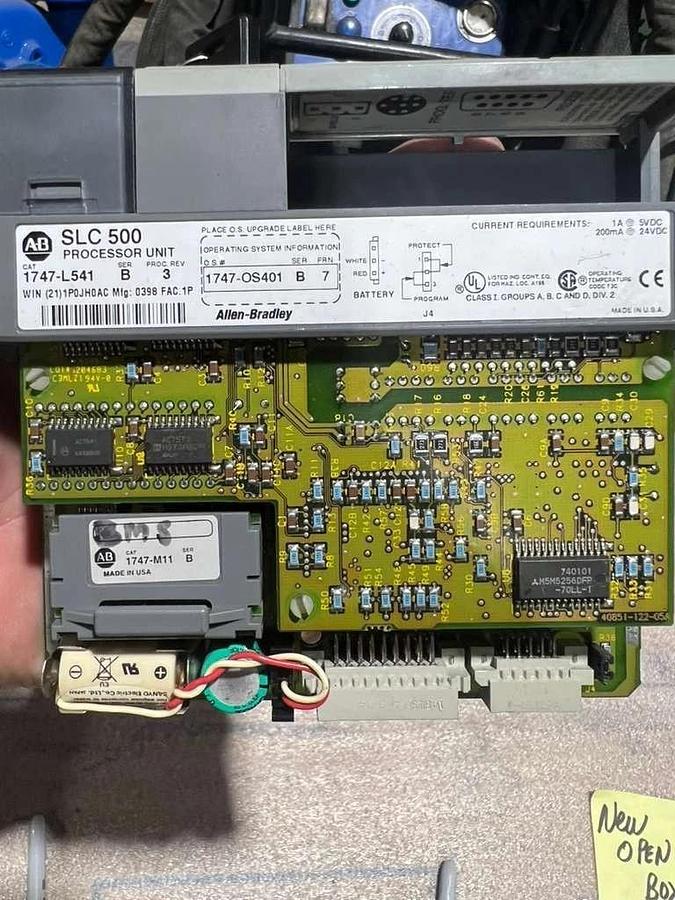 NEW OPEN BOX AB 1747-L541 SER B ALLEN BRADLEY SLC500 PROCESSOR UNIT STK L810CC