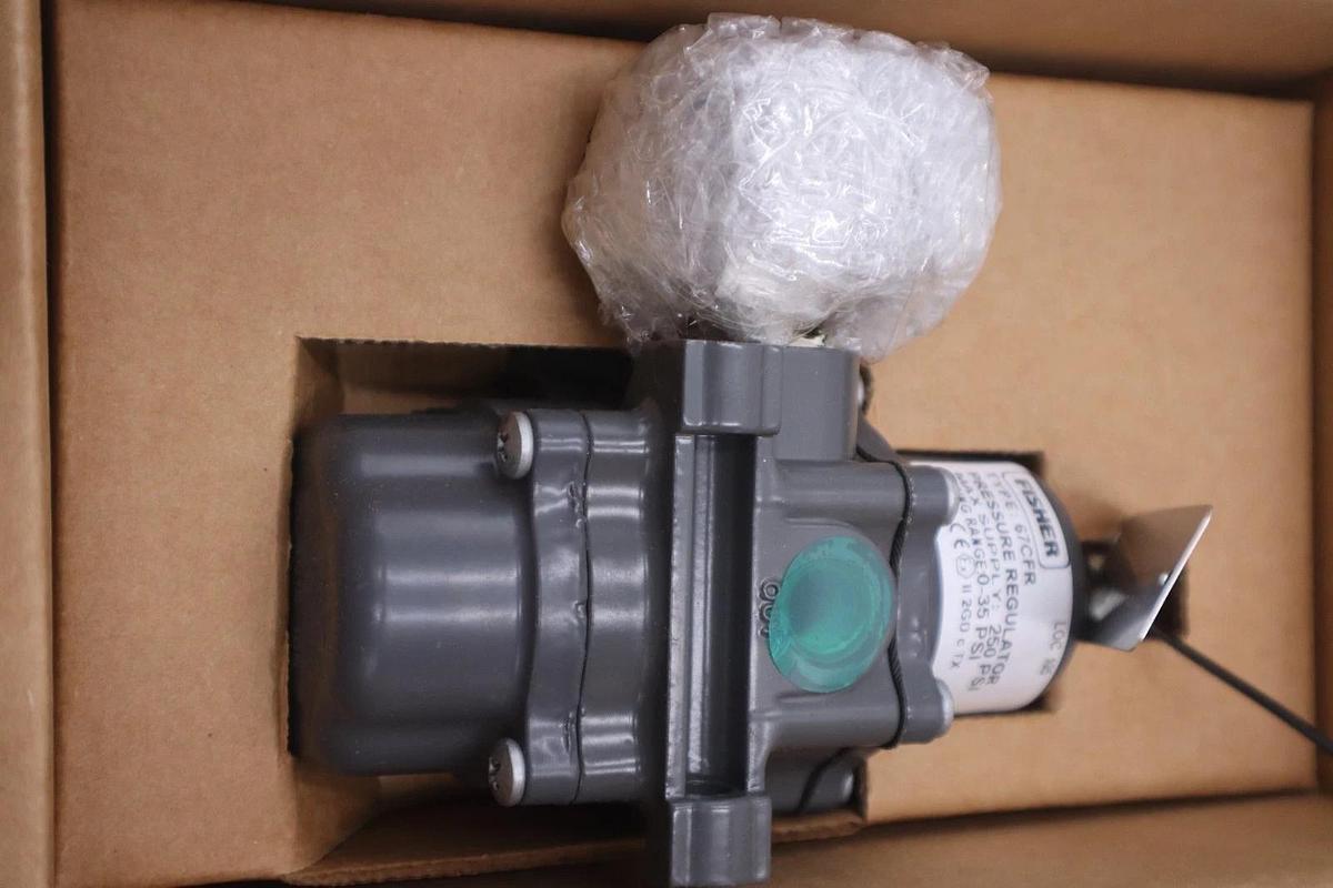 Used FISHER FS-67CFR-235 FILTER REGULATOR SPG RANGE 0-35PSI MAX 250PSI STOCK GF-754