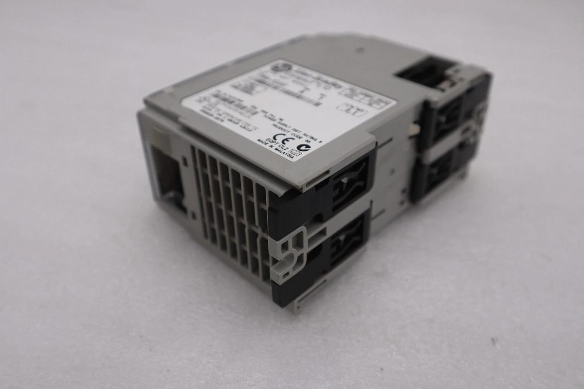 Used Allen-Bradley 1769-IQ32 SER A F/W 3.1 Compact I/O 32 PT Input Module STOCK K-12C