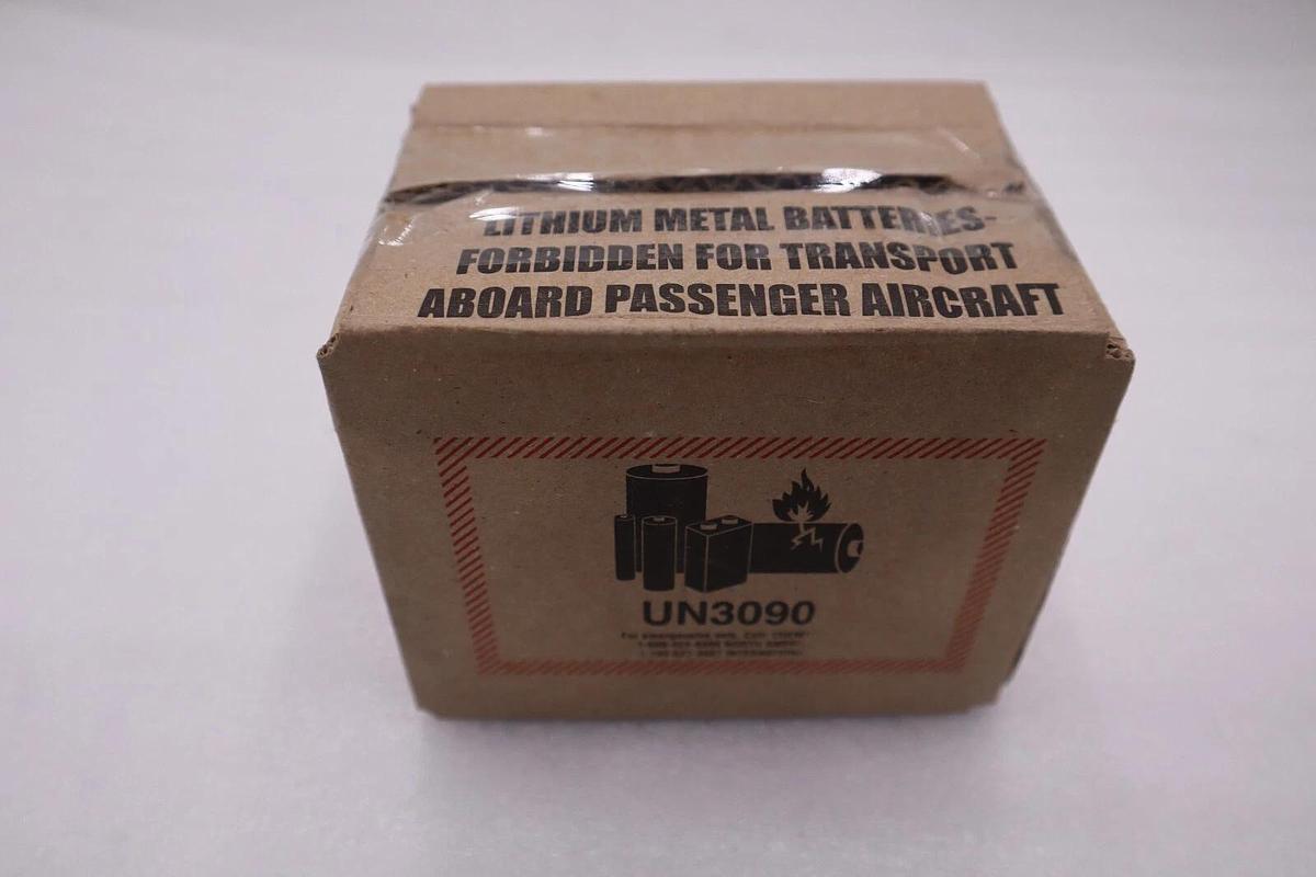 Used Streamlight 3V CR123A Lithium Batteries (2 Pack) 85175 (BOX OF 12) STOCK G525A