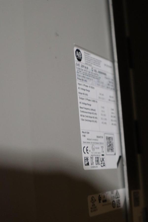 NEW Allen Bradley 20F1AND302JN0NNNNN PowerFlex 753 AC Drive A 480V 250HP #S687