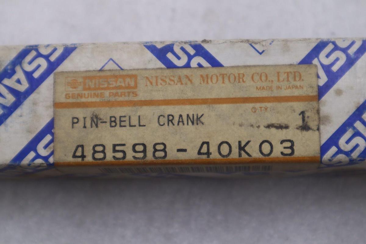 Used NEW IN BOX NISSAN 48598-40K03 PIN-BELL CRANK STOCK K-3761