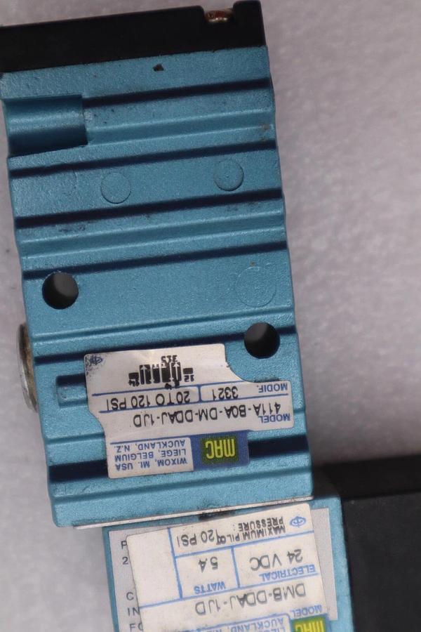 NORDSON SATURN SOLENOID VALVE 1053894 / 1053894A (NEW) STOCK 119-A