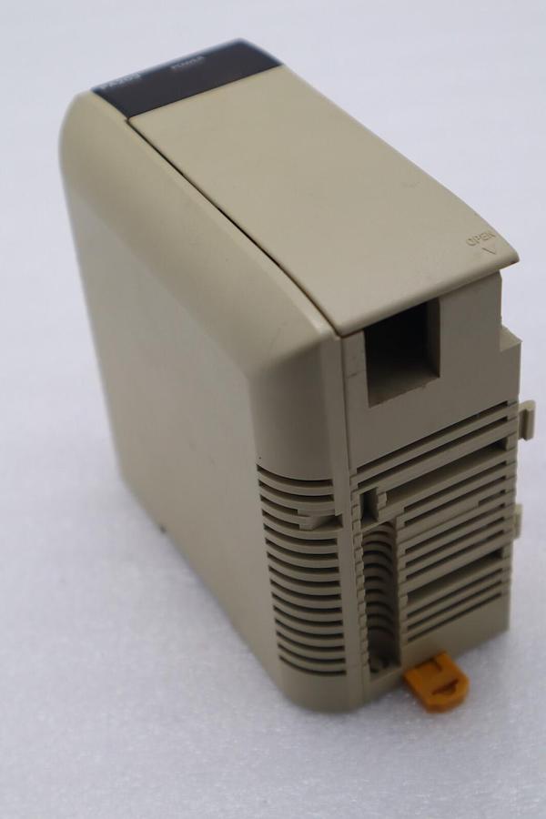Used Omron CQM1-PA203 Power Supply Unit Module PA203 STOCK L-506-C