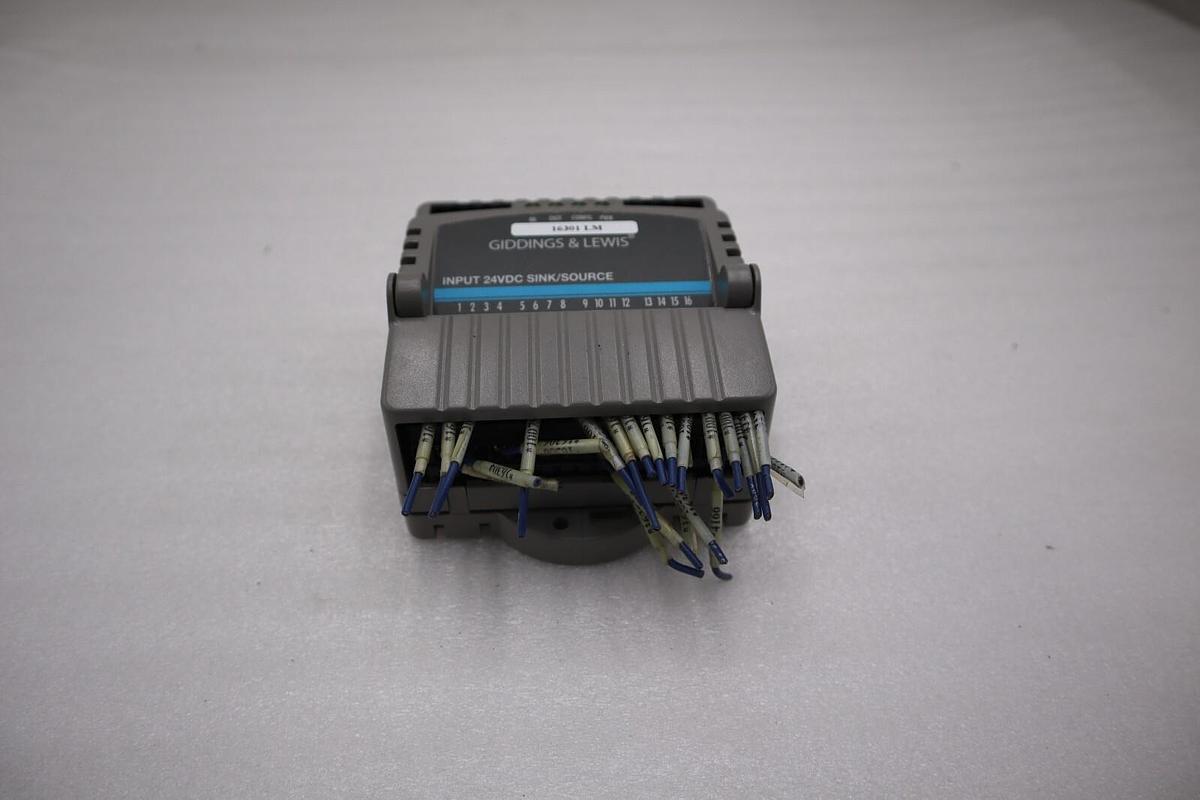 Used Giddings & Lewis M.1300.7372 R1 Input Module 24VDC SINK/SOURCE STOCK 5166A