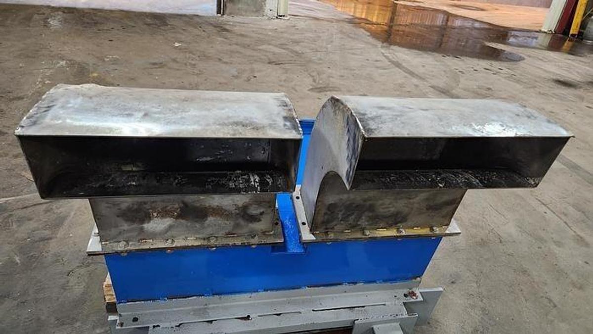 Used Johnson 24 Vibrating Screen Stainless Steel