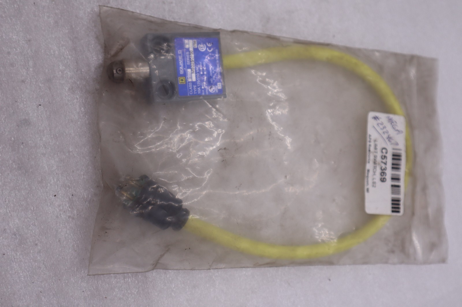 SQUARE D 9007-MS02S0100 SER. B LIMIT SWITCH 10AMP - STOCK GF1045A