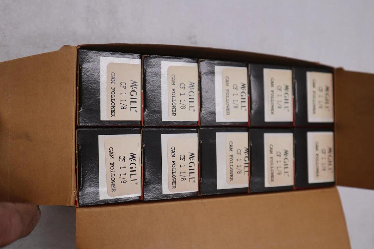 NEW MCGILL CF-1-1/8 CAM FOLLOWER BEARING CF 1 1/8 BOX OF 10 STK CC118