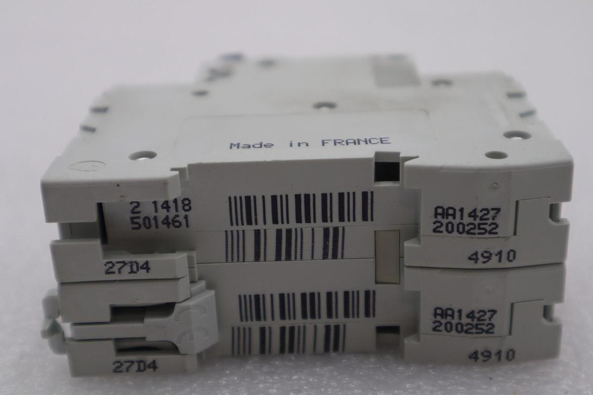 Used SCHNEIDER ELECTRIC 591942 CIRCUIT BREAKER 2 POLE 240VAC STOCK #K-2327