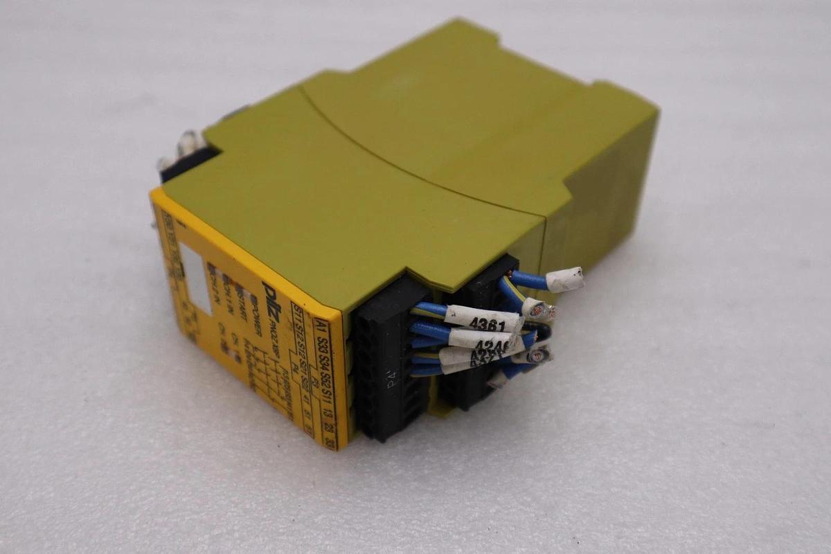 Used PILZ 24V 2.5W SAFETY RELAY PNOZ XSP 24VDC2 PNOZ STOCK H1826