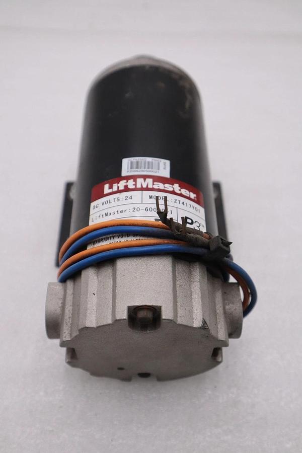 Used NEW OPEN BOX LIFTMASTER - ZT417Y01- BARRIER ARM OPERATOR MOTOR STK CC249