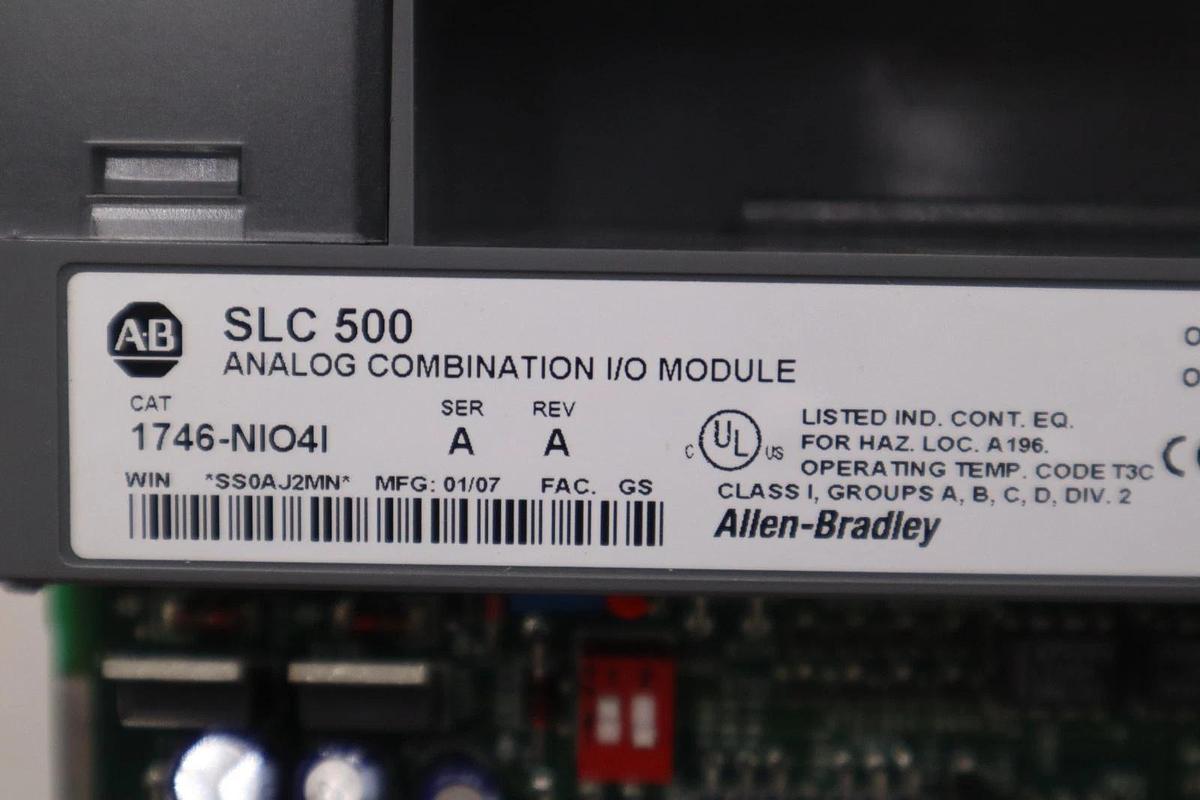 Allen Bradley 1746-NIO4I SLC 500 Analog Output Module - NEW - STOCK 5187CC