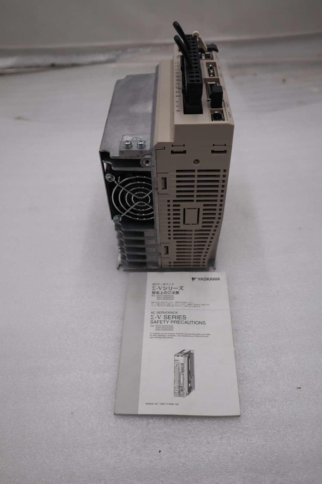 Used YASKAWA ELECTRIC SGDV-5R4D11A002000 SERVO DRIVE NEW IN BOX STOCK H134