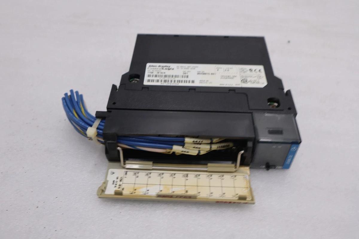 Used ALLEN BRADLEY AB 1756-IB16 /A SERIES A INPUT MODULE 1756IB16 STK 3534A