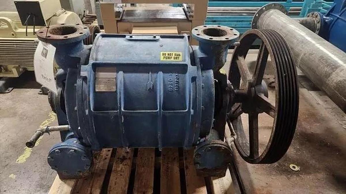Used NASH CL-2001 VACUUM PUMP