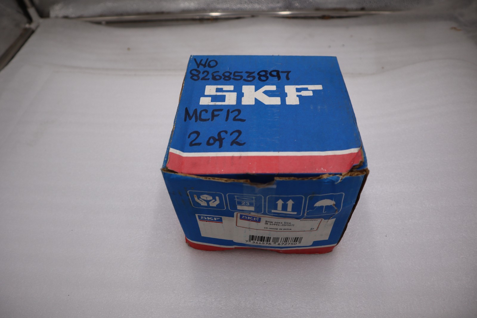 Used NEW IN BOX SNW 20X3.7/16 - SKF - STANDARD ACCESSORIES STOCK H1042