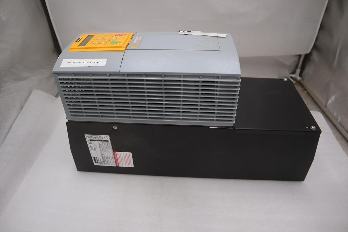 Used PARKER 955+8R0100 / 9558R0100 - NEW IN BOX - STOCK GF967