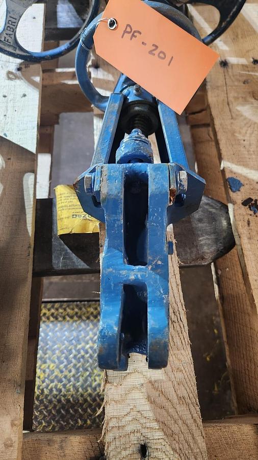 Used DeZURIK Gate Valve 9200199 SIZE 2 GATE 304 STAINLESS MANUAL 2" VALVE STOCK PF201