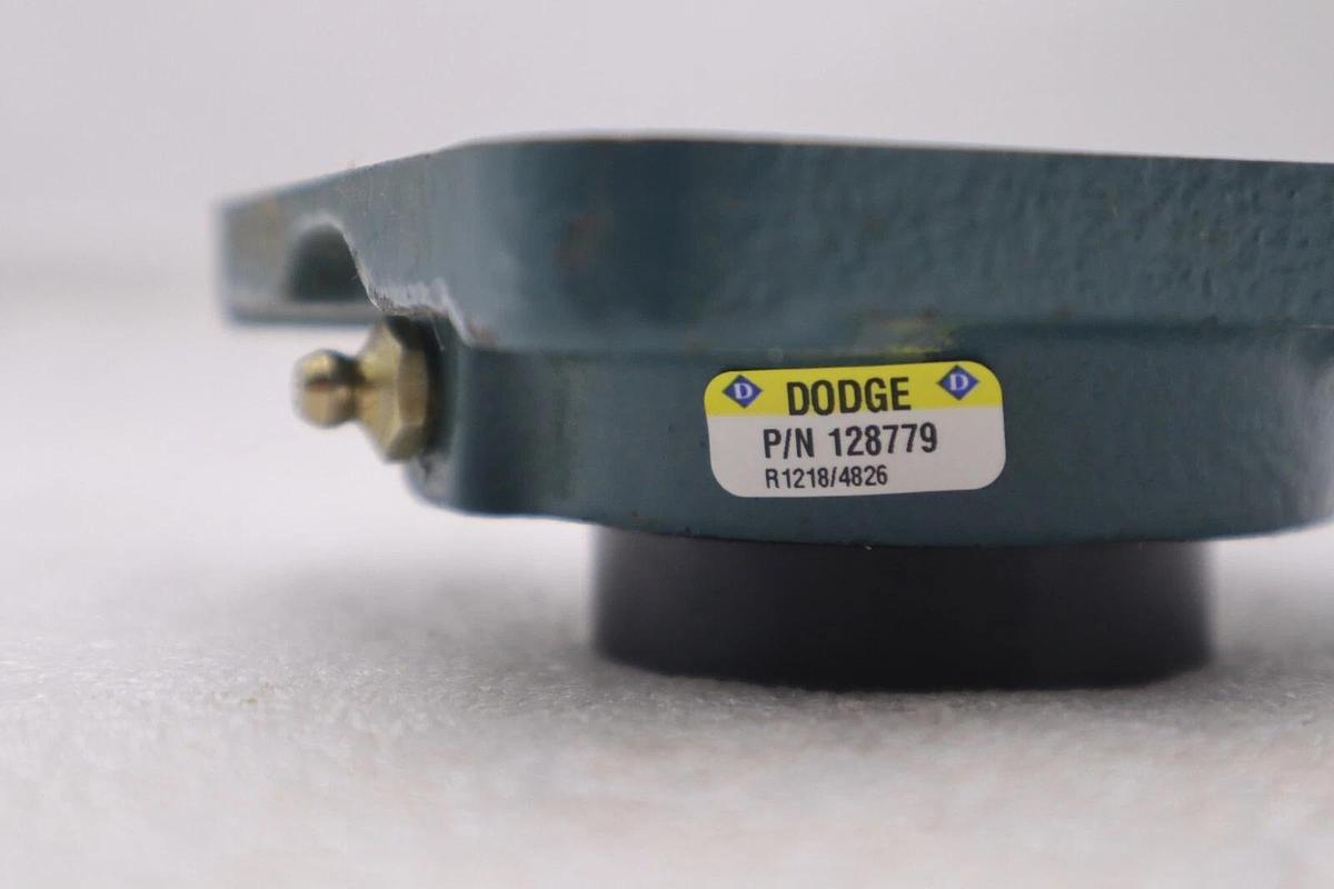 Used 128779 DODGE FLANGED BEARING HOUSING NEW STOCK L-358-A