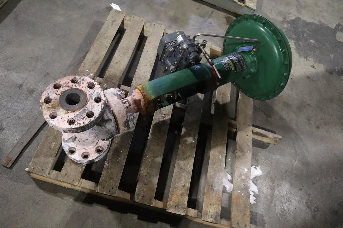 Used Fisher Control Valve Size 60 With 667 Pneumatic Actuator