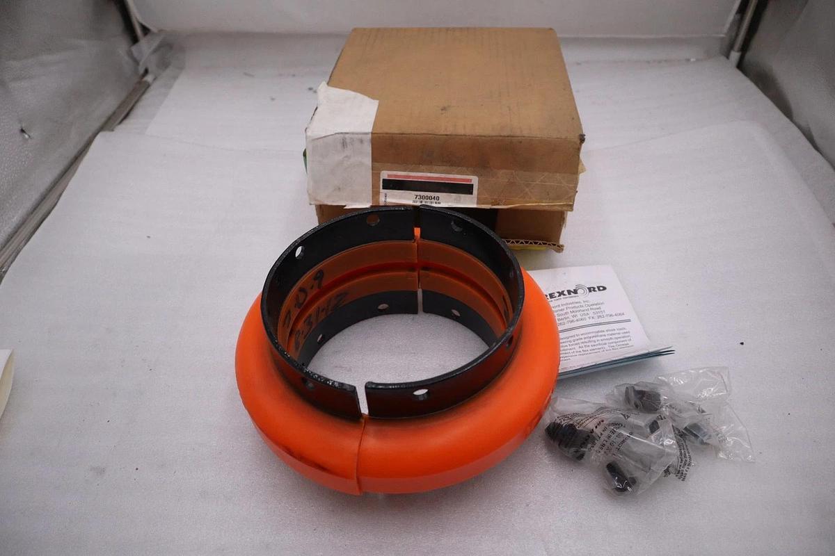 Rexnord Omega Element E40 7300040 Flexible Elastomeric Coupler NEW #5207CC