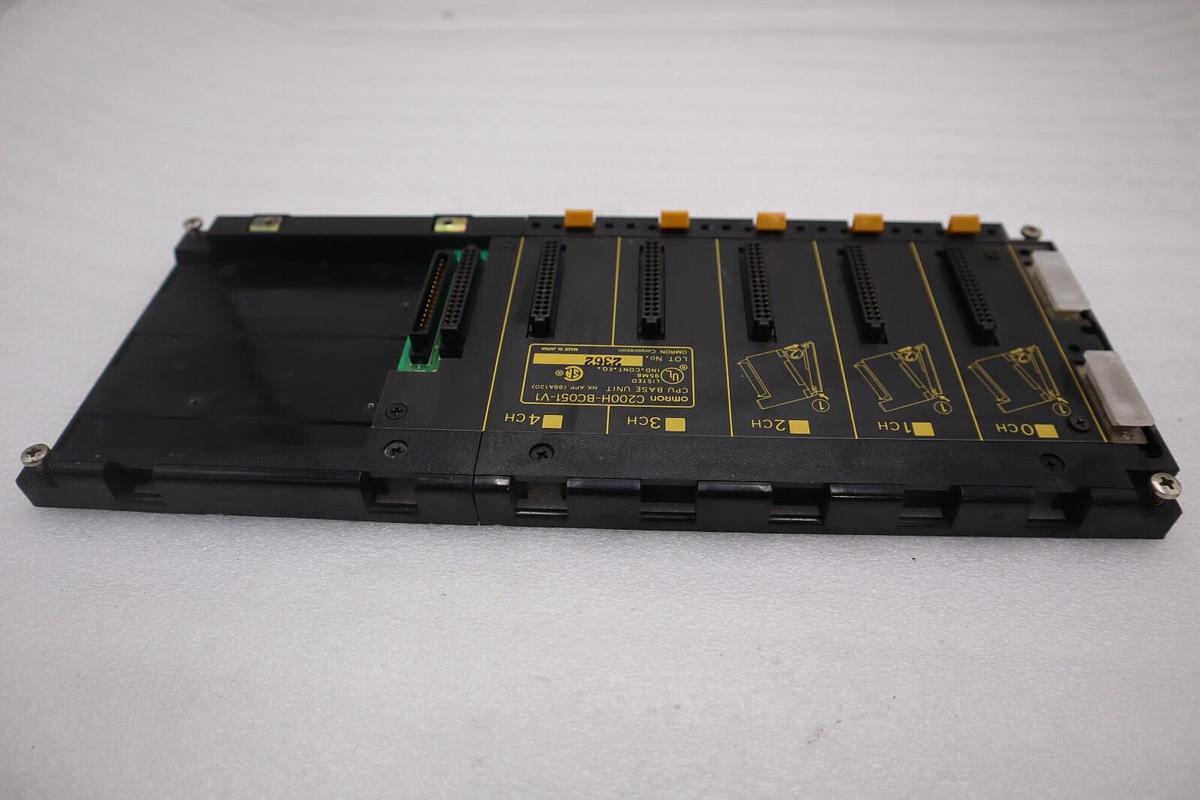 Used OMRON C200H-BC051-V1 CPU Base Unit stock 3911-A
