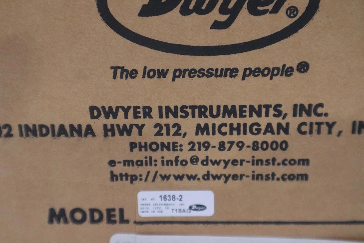 Used NEW Dwyer 1638-2 Pressure Switch STOCK SGF145