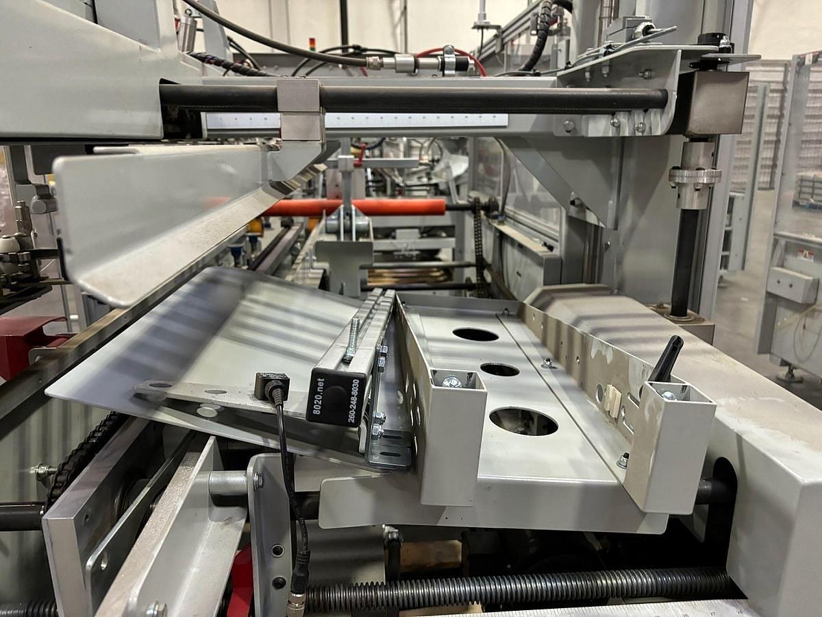 Used MARQ HPE220 / HPE-220 CASE ERECTOR BOTTOM SEALER