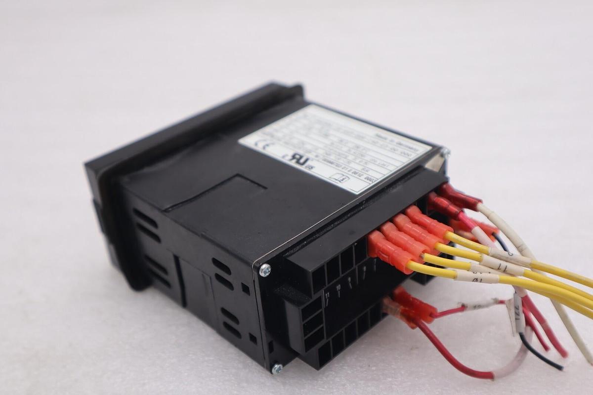 Used Jumo Regulator dtrans Type: 202550/10-665-888-140-23-00/000 STOCK L-722-A