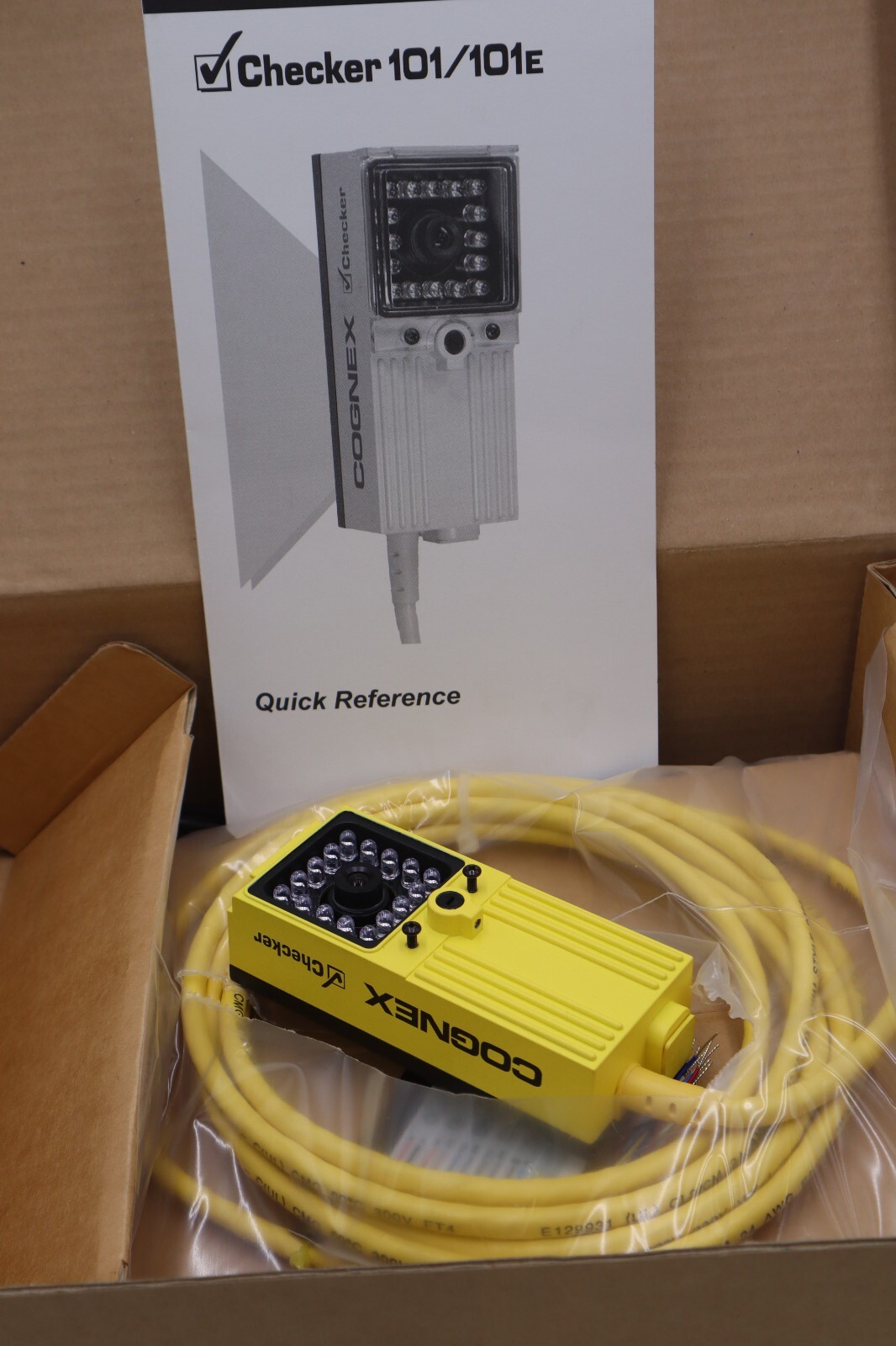 NEW COGNEX CKR-101-00 VISION SENSOR CHECKER 805-0060-2 D STOCK 2428