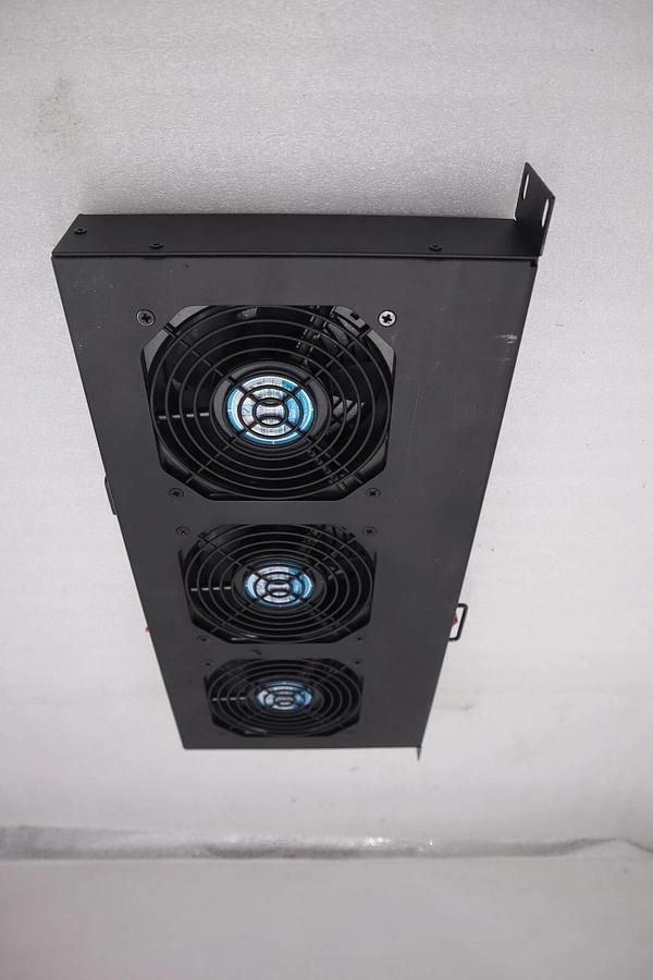Orion Fans OA109AP-11-1TB Cooling Fan 104 CFM 3000 RPM STOCK 2466C