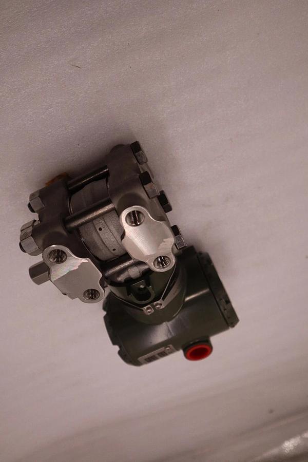 Used NEW YOKOGAWA EJA430A-DAS4B-92EA/FF1/K2/D1 24V DC 4-20 mA DC 430PSI #3481A