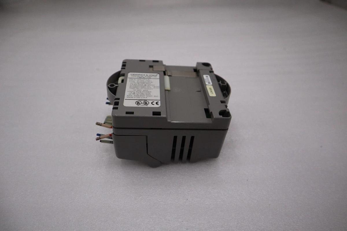 Used Giddings & Lewis M.1300.7372 R1 Input Module 24VDC SINK/SOURCE STOCK 5158A