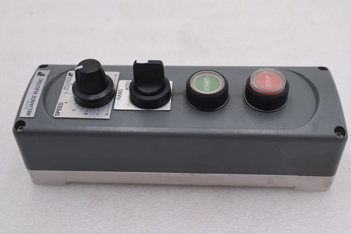 Used RELIANCE ELECTRIC START PUSH BUTTON STOCK #4097