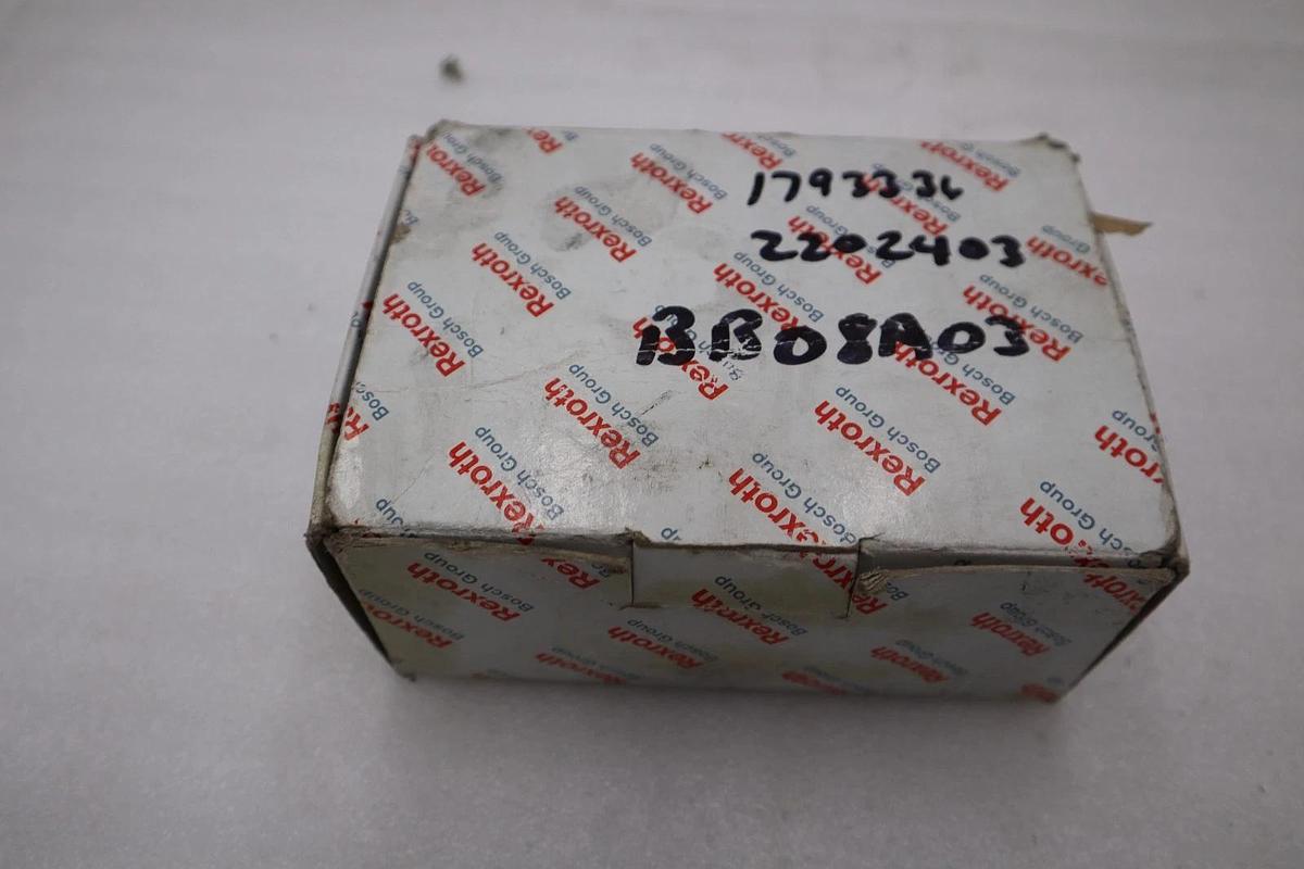 NEW IN BOX Rexroth R165131320 Linear Guide Slider STOCK H924A