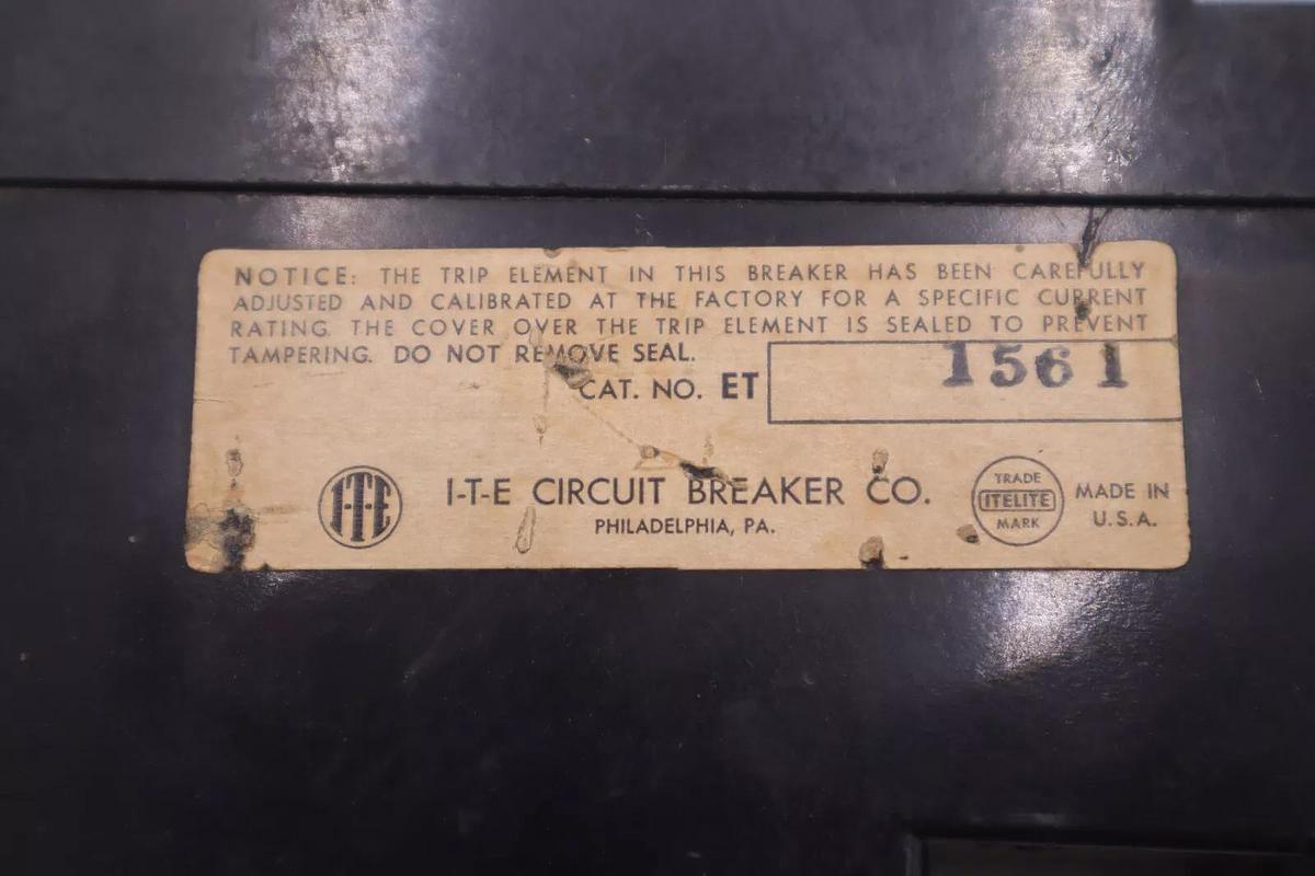 Used ITE EE2 ET1561 2 Pole 15 Amp Circuit Breaker 240 VAC STOCK B-615
