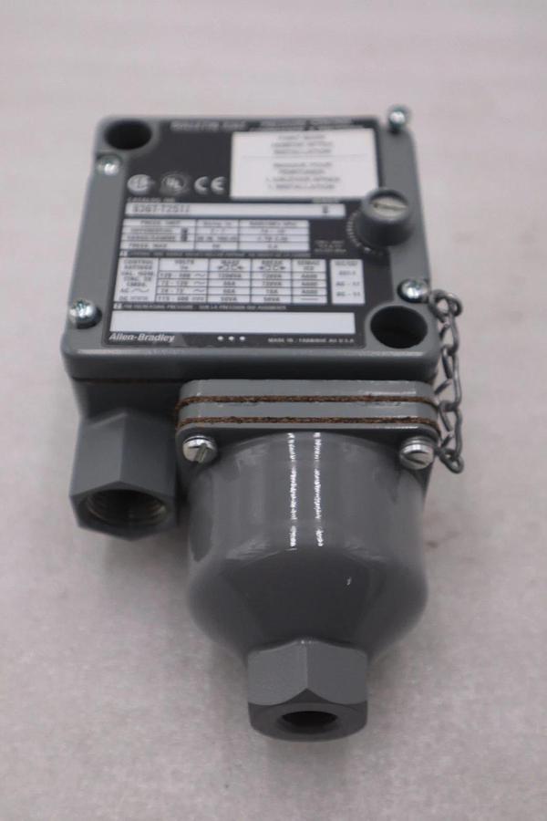 NEW ALLEN BRADLEY 836T-T251J /B PRESSURE CONTROL STOCK GF-713A