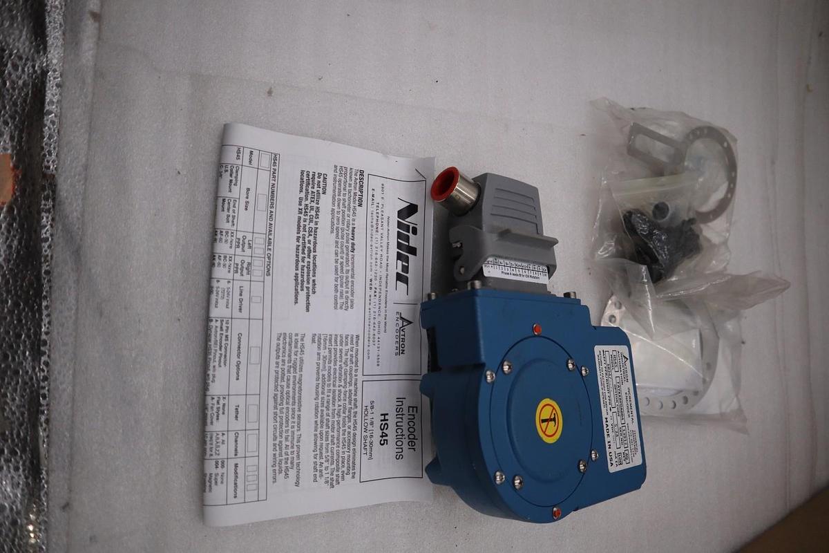 AVTRON HS45 FAYXX8PDA004 Series Incremental Encoder 5-24V In - NEW - STK GF1118